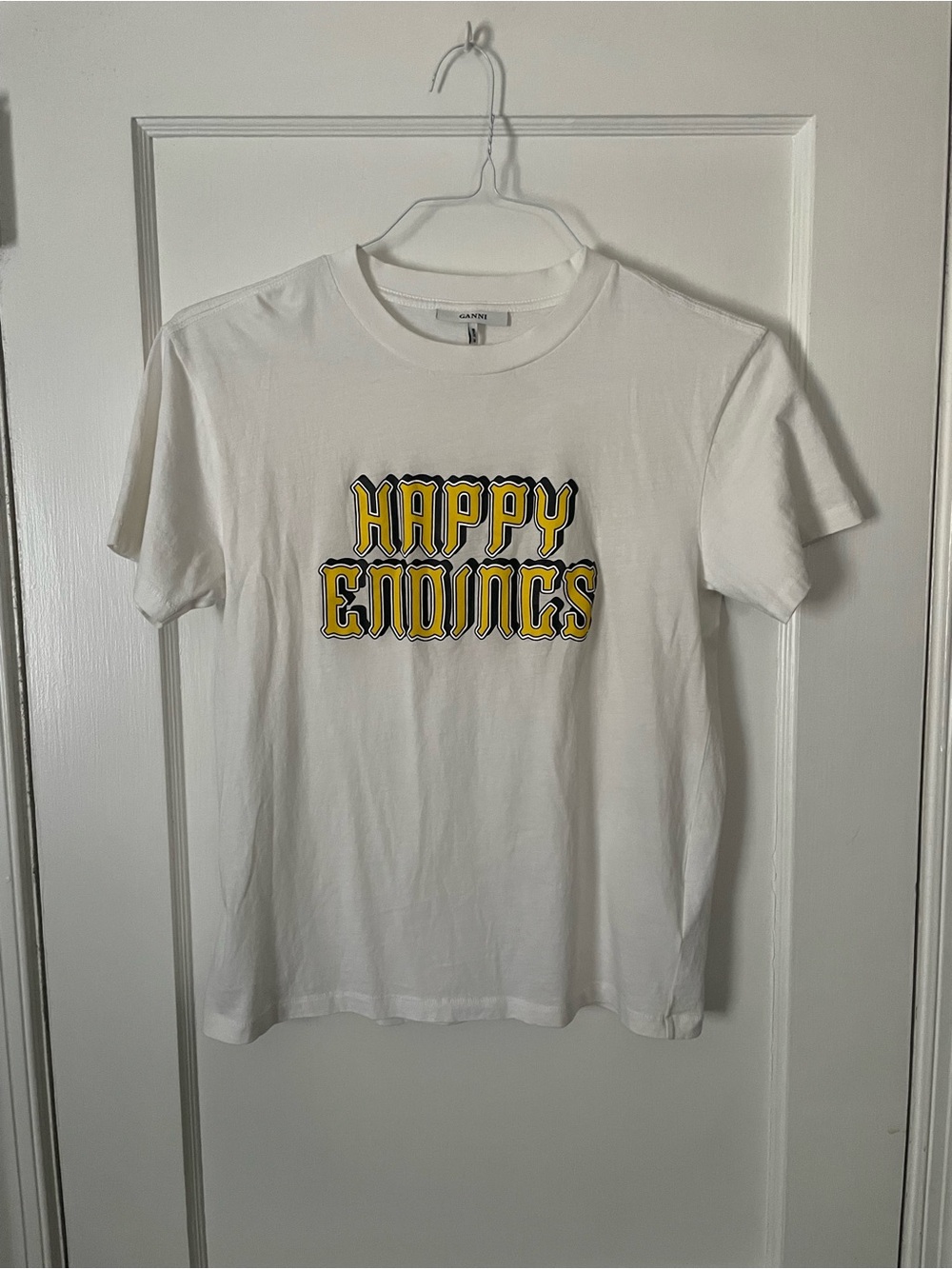 RARE GANNI 'Happy Endings' Graphic Tee - White w/ Yellow Print Women’s Sz M